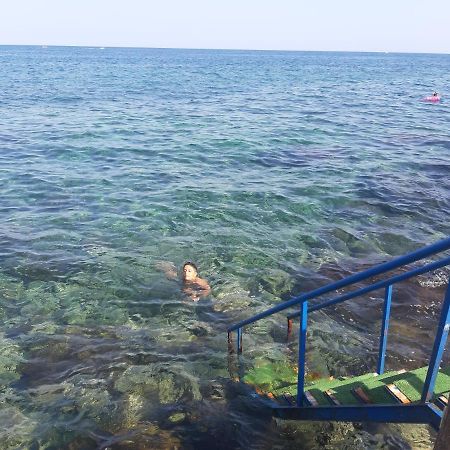 B&B Sea Terrace Aci Castello Exterior foto