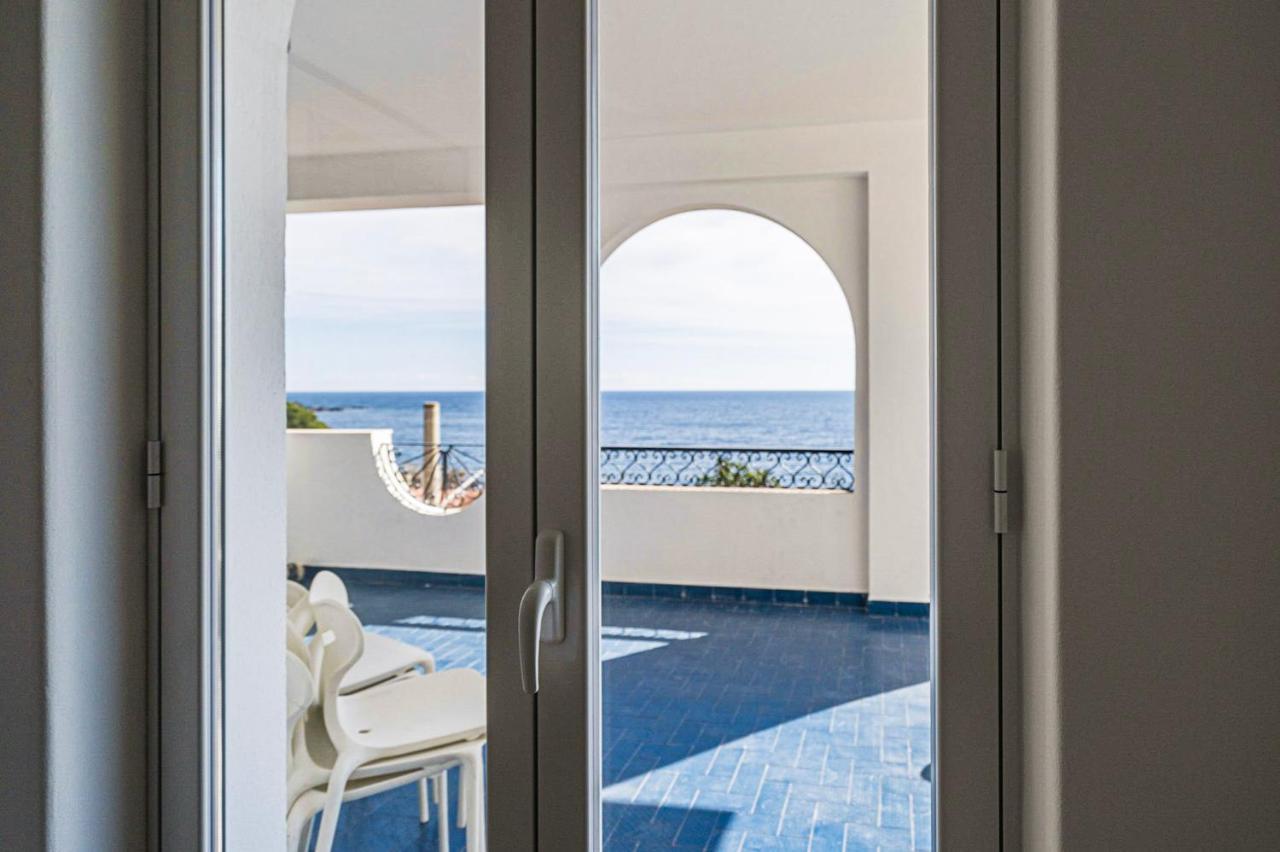 B&B Sea Terrace Aci Castello Exterior foto