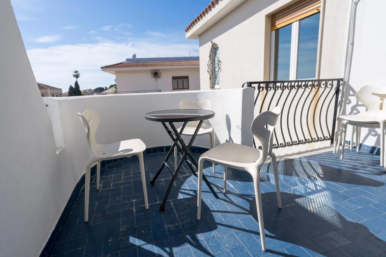 B&B Sea Terrace Aci Castello Exterior foto